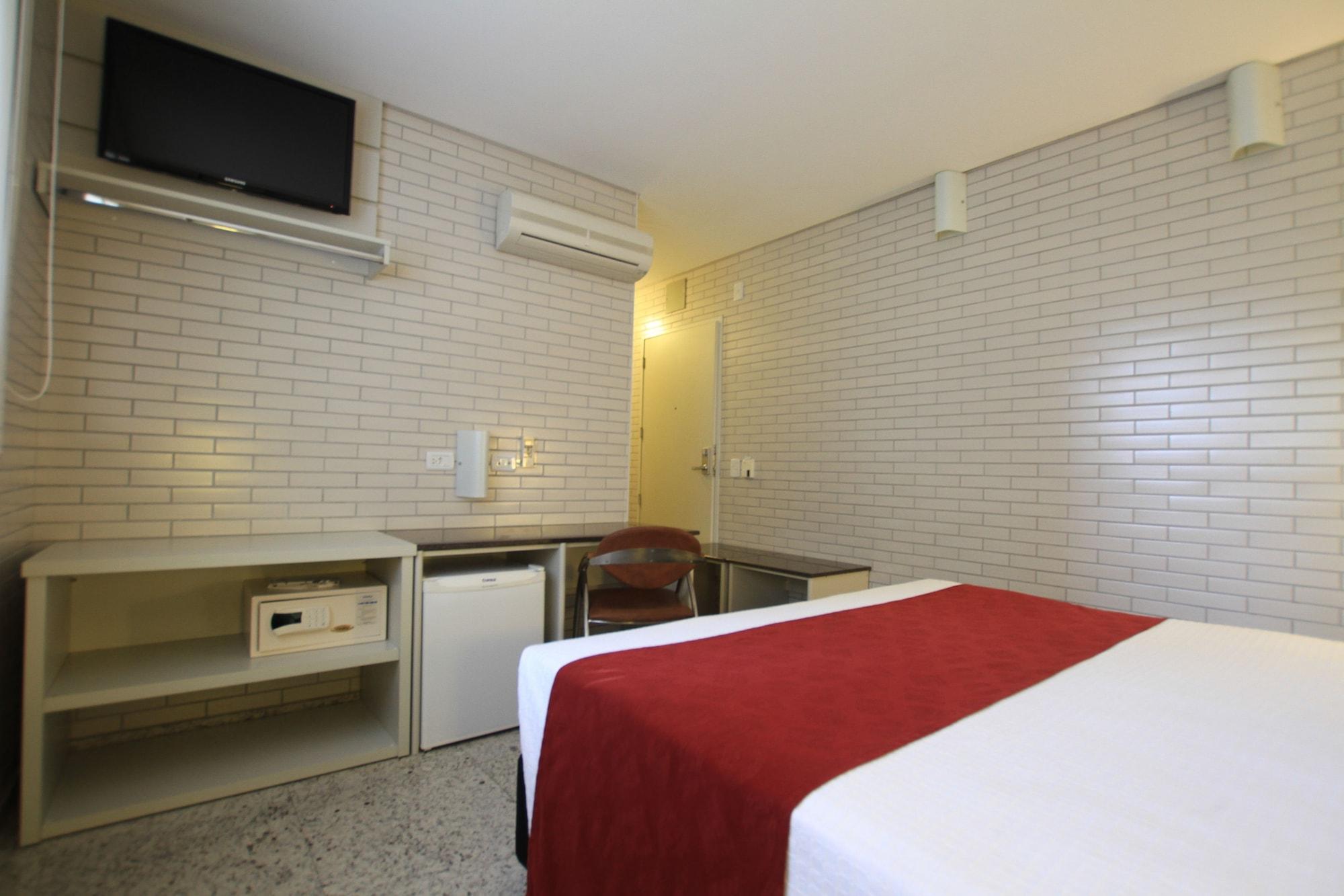 Hotel Confiance Batel Curitiba Bagian luar foto