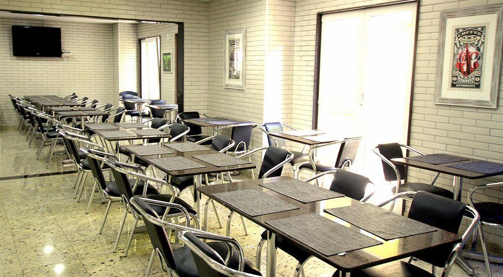 Hotel Confiance Batel Curitiba Bagian luar foto