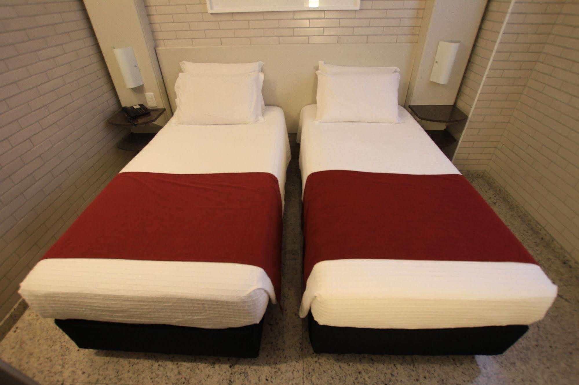 Hotel Confiance Batel Curitiba Bagian luar foto